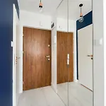Zlota Blue Modern Apartmán Varšava