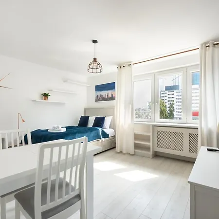 Zlota Blue Modern Daire